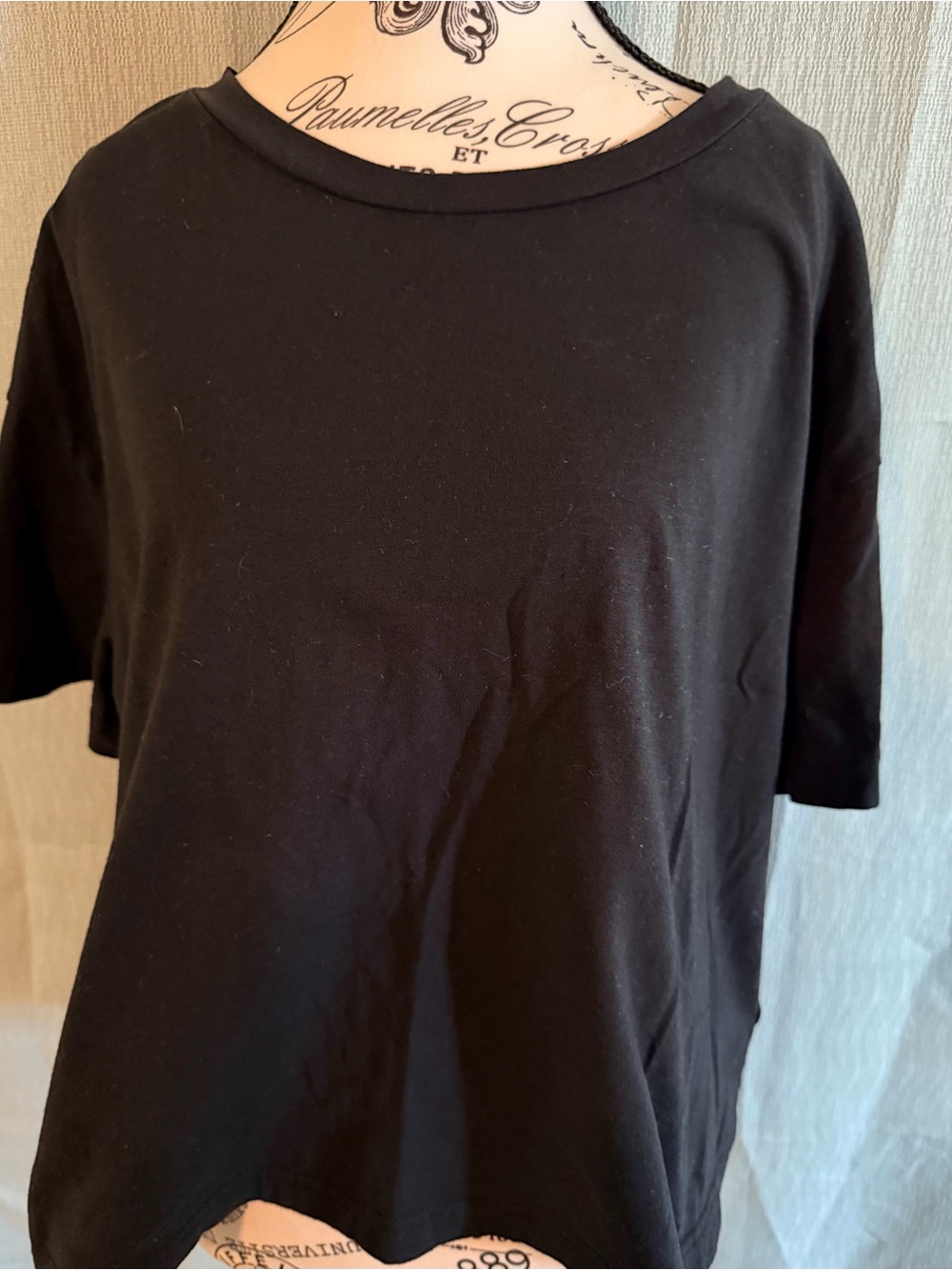 Lularoe BLACK Boxy T Short Sleeve Top